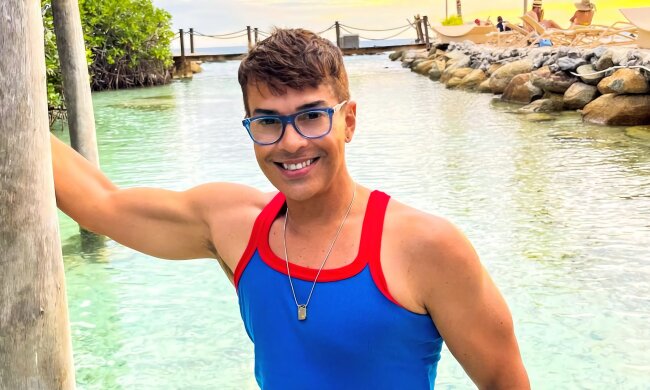 Мужчина в 54 выглядит на 20 лет