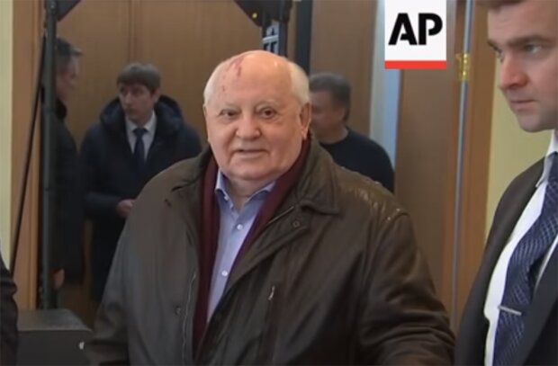 Михайло Горбачов