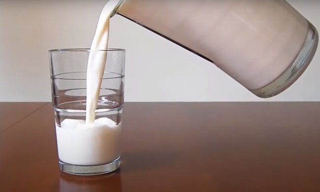 Молоко: скрин с видео