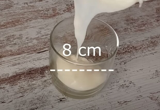 Приготування десерту "Зимові шапки", кадр з відео