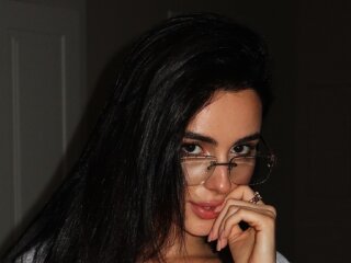 Анна Трінчер