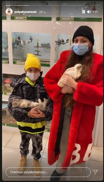 Сторіз Олі Полякової