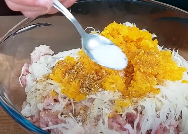 Ленивые голубцы, кадр с видео