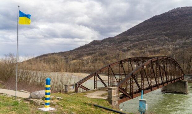 Річка Тиса, кордон України, фото: Громадське