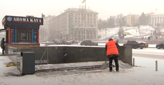 Сніг у Києві. Фото: скріншот відео.