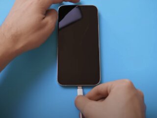 Зарядка телефона