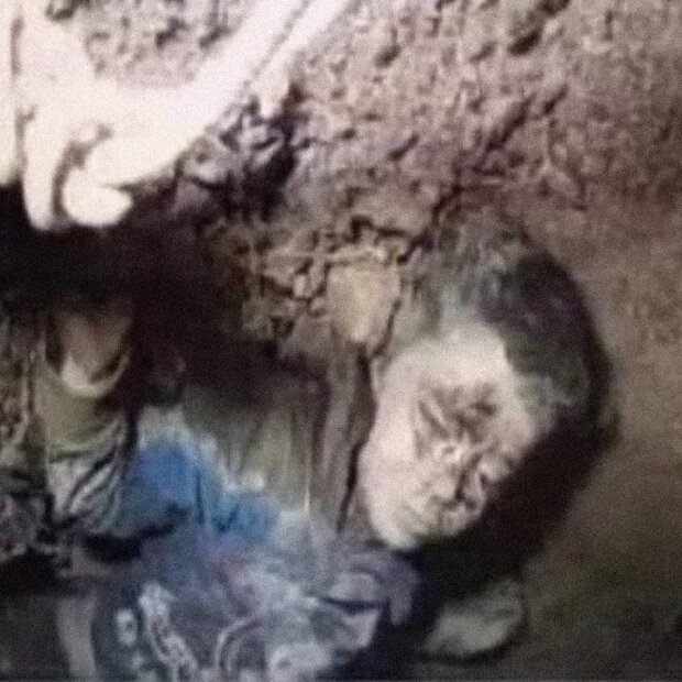 5-річного хлопчика, який впав у колодязь в Марокко