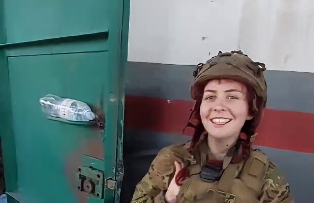 21-річна військова Катерина