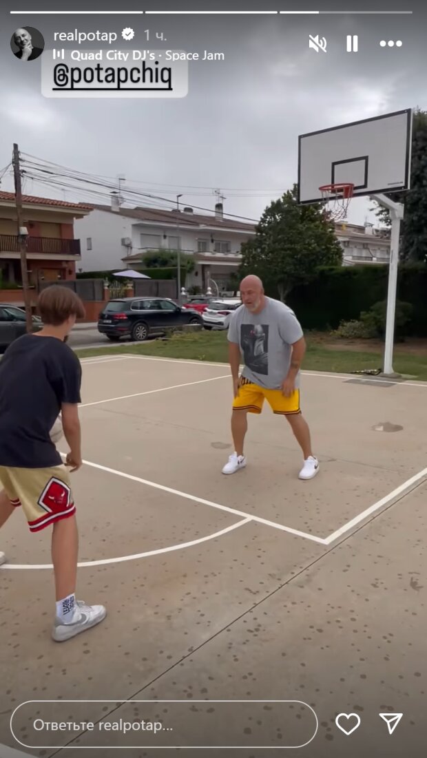 Сториз Потапа із сином