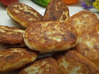 Готовые манные зразы с творогом