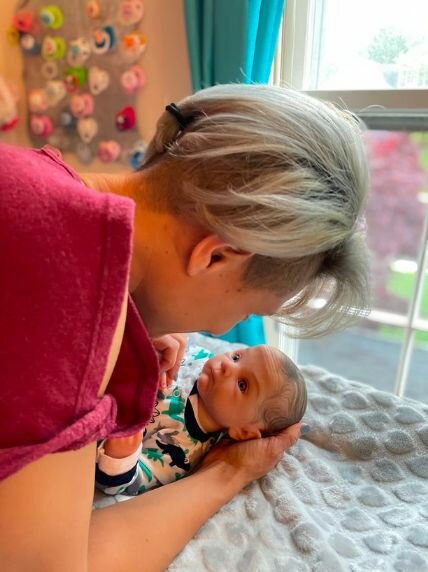 Фото Ліз і ляльки