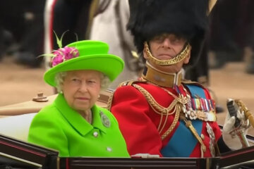 Королева Великобритании Елизавета II и ее супруг принц Филипп