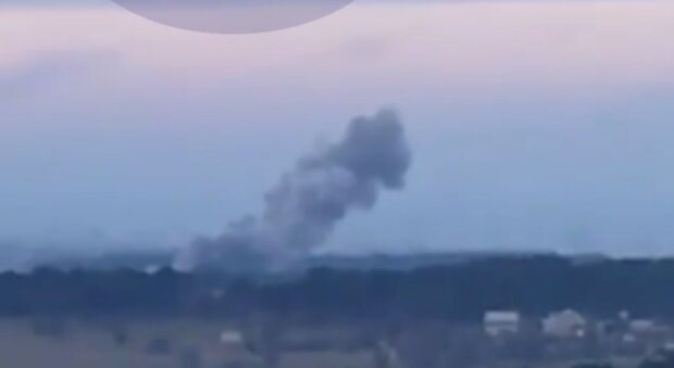 Взрывы в Севастополе, кадр из видео