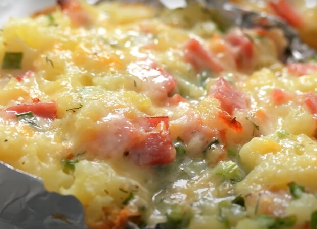 Картопля з беконом, кадр з відео