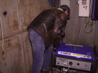 Вимкнення світла, генератор