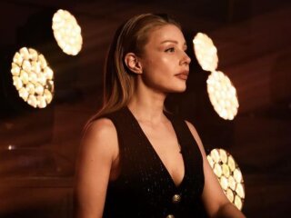 Тіна Кароль