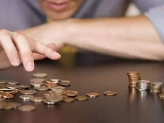 Кредит, монеты, фото из свободных источников