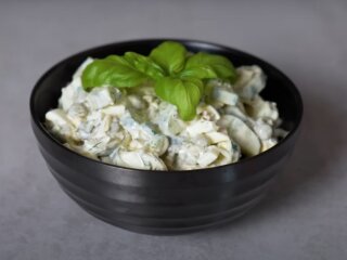 Летний салат, кадр из видео