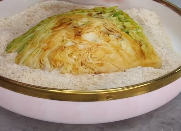 Стейки з капусти, кадр з відео