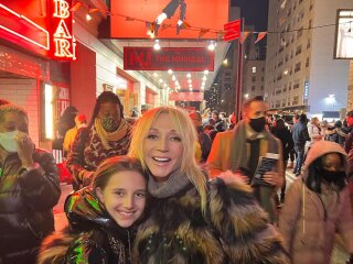 Христина Орбакайте та Клавдія Земцова