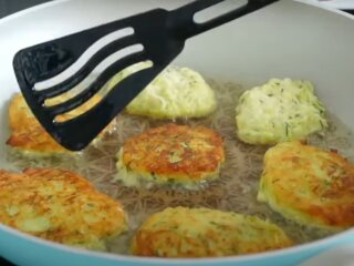 Кабачковые оладьи, кадр с видео