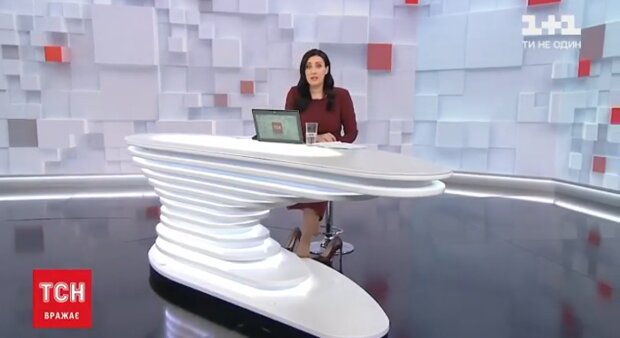 Соломия Витвицкая забыла надеть обувь, скриншот с видео