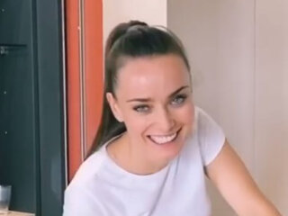 Ксения Мишина