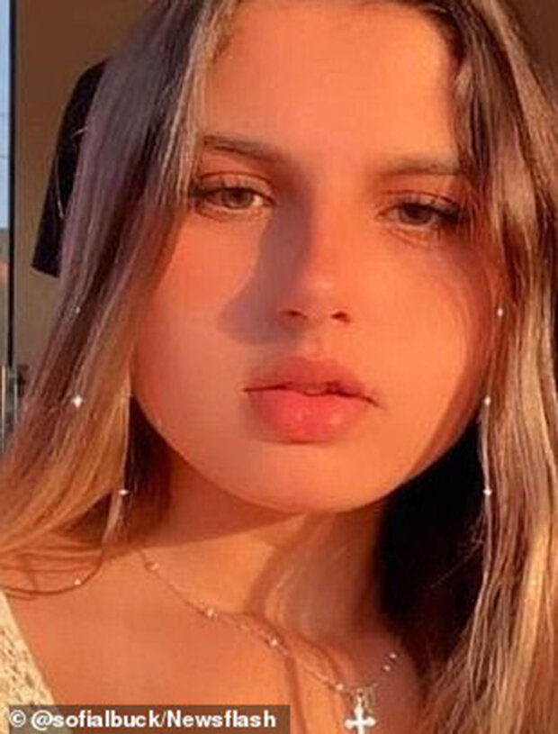 Брати-близнюки вирішили стати сестрами