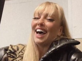 Оля Полякова