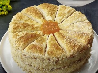 Пирог с абрикосами, кадр из видео