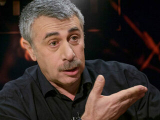 Євген Комаровський