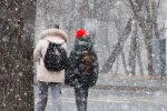 Школьники, снег, фото из свободных источников