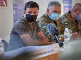 Зеленський відвідав лінію фронту