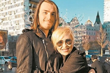 Валентина Легкоступова з сином