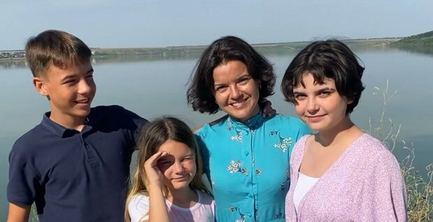 Маричка Падалко с семьей