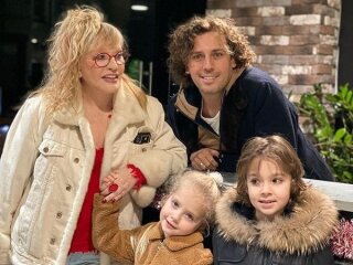 Алла Пугачова та Максим Галкін з дітьми