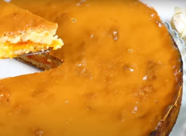 Абрикосовий пиріг, кадр з відео