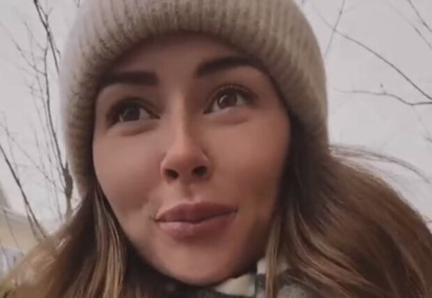 Анна Заворотнюк