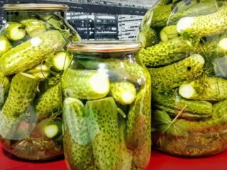 Маринованные огурцы
