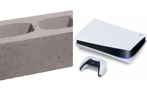 PlayStation 5 і бетонна цегла