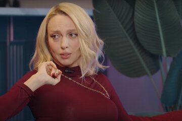 Оля Полякова