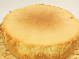 Бисквит, кадр из видео