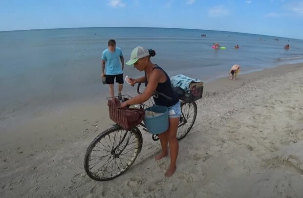 5 причин ніколи не купувати їжу на пляжі