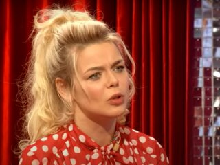 Скриншот к видео с канала "Світське життя" в YouTube