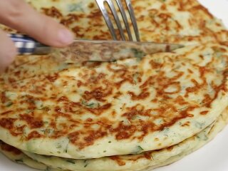 Хачапури на кефире, фото: кадр из видео