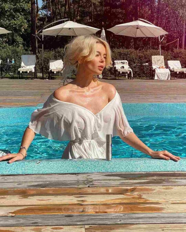 Аліна Гросу