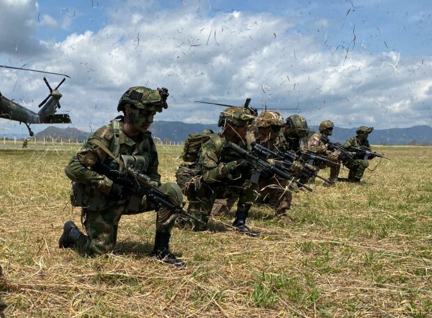 Американські та колумбійські військові, фото з вільних джерел