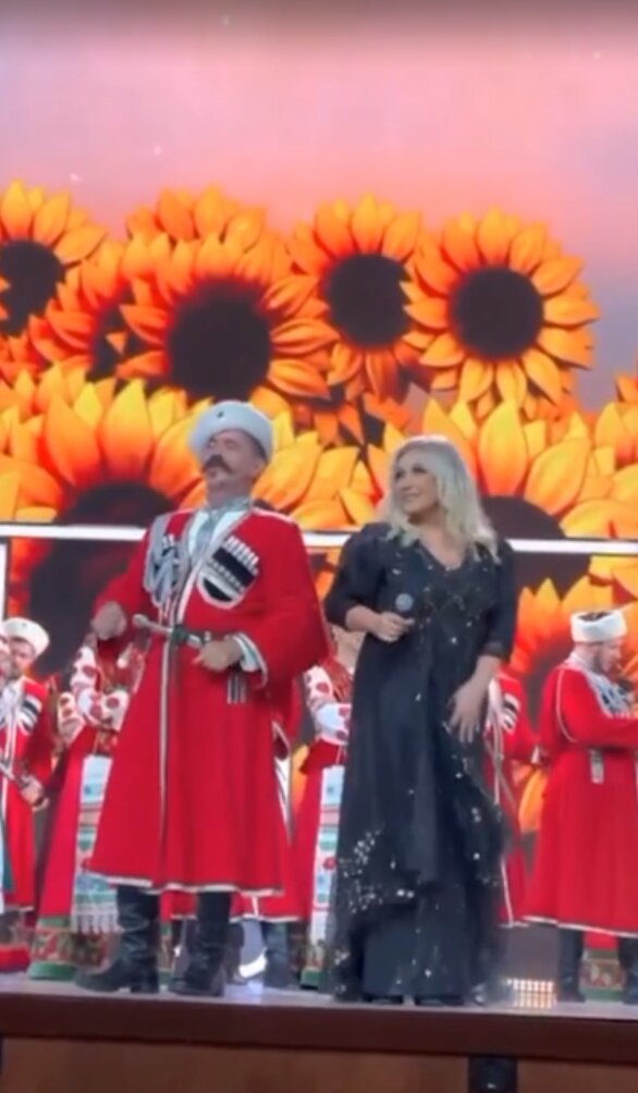 Кадр из выступления Таисии Повалий в Кремле