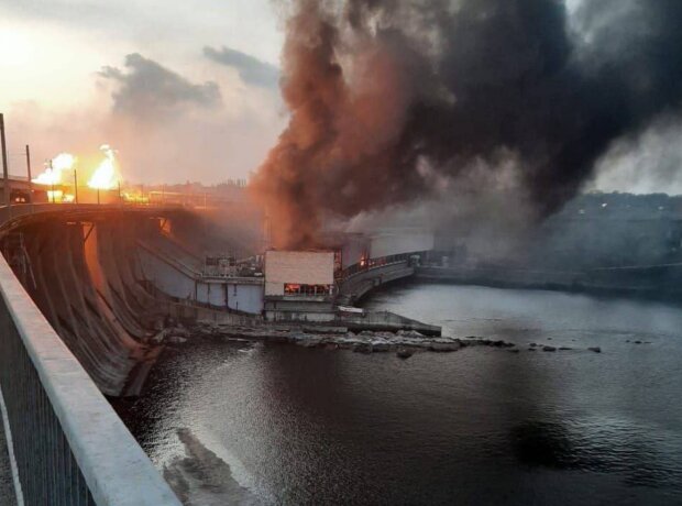 Атака на Днепровскую ГЭС, фото из соцсетей