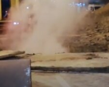 Прорвало трубу